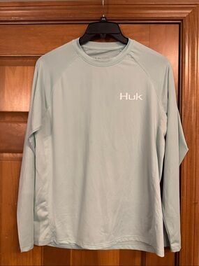 Huk Long-Sleeve Performance Shirt in Pale Aqua